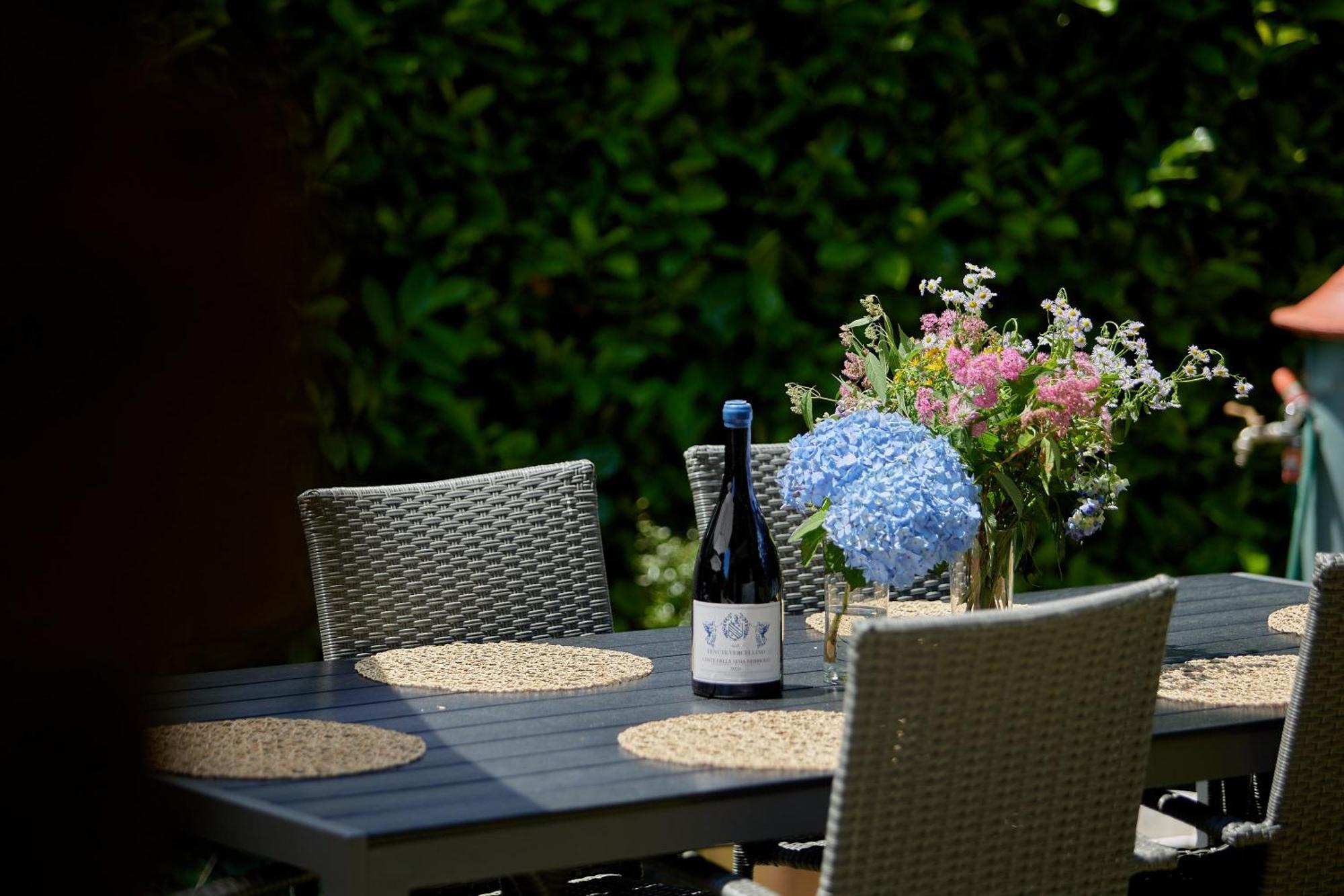 Villetta Con Giardino ⭑⭑⭑⭑⭑ - Wifi, Dogs Allowed ビエッラ エクステリア 写真